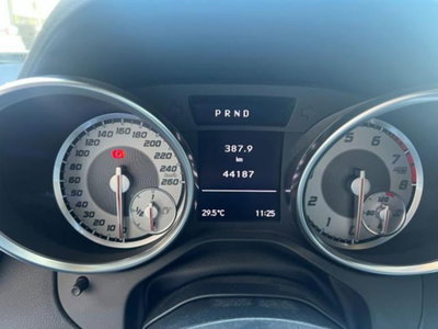 Mercedes-Benz SLK 200 Sport (9)