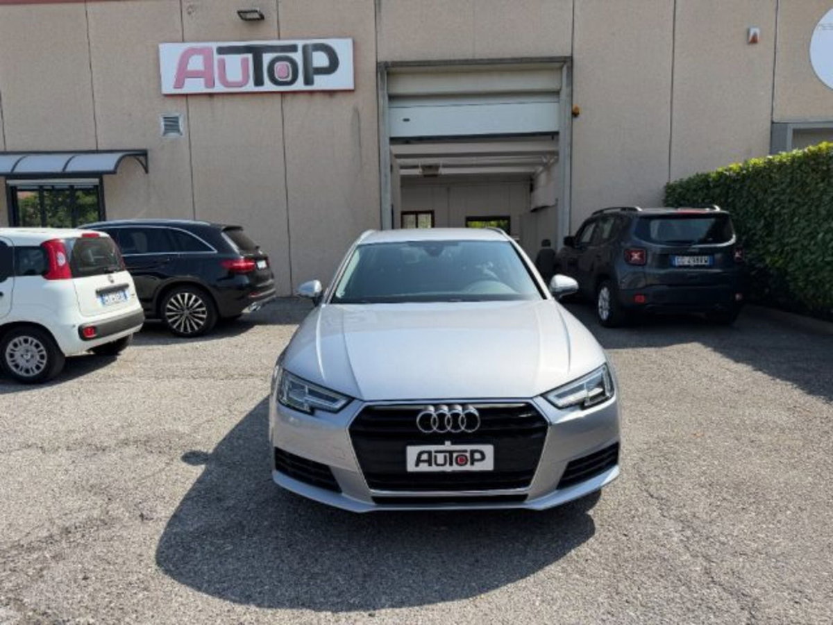 Audi A4 Avant 35 TDI S tronic Business (2)
