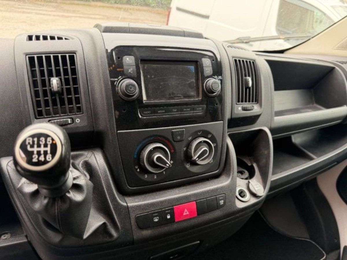 Opel Movano Furgone 35 2.2 BlueHDi 140 S&S PLM-TM Furgone Edition (5)