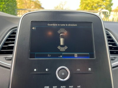 Renault Scenic E-Tech Electric 1.9 dCi Luxe Dynamique (13)