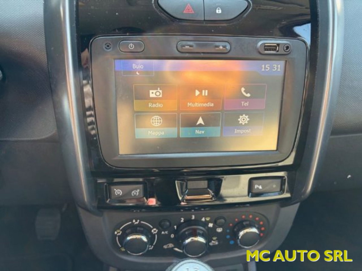 Dacia Duster 1.5 dCi 110CV Start&Stop 4x2 Serie Lim. Black Shadow (11)