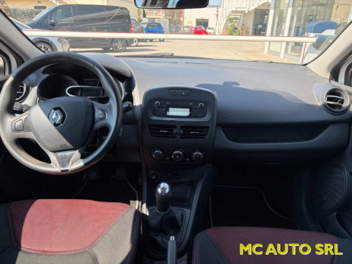 Renault Clio 1.5 dCi 8V 75CV 5 porte Wave (10)