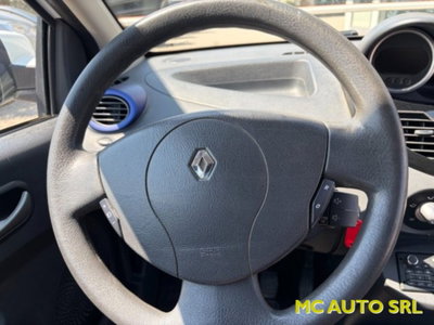 Renault Twingo 1.2 16V Live (12)