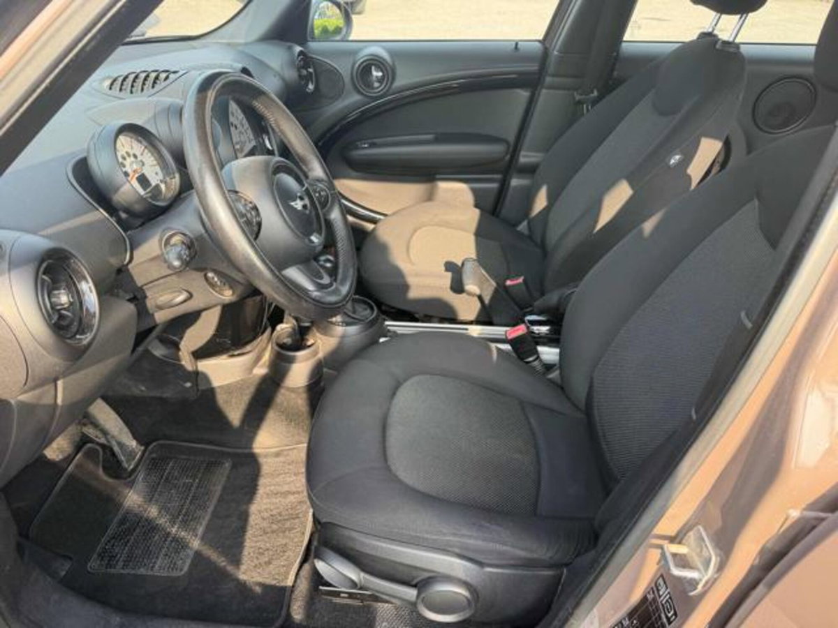 MINI Mini Countryman 2.0 Cooper D Countryman Automatica (13)