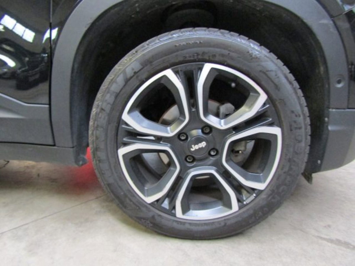 Jeep Avenger 1.2 turbo Summit fwd 100cv (4)