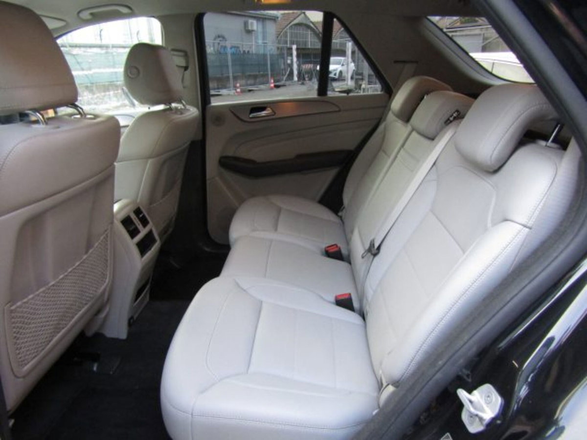 Mercedes-Benz GLE Coupé 350 d 4Matic Coupé Premium (11)