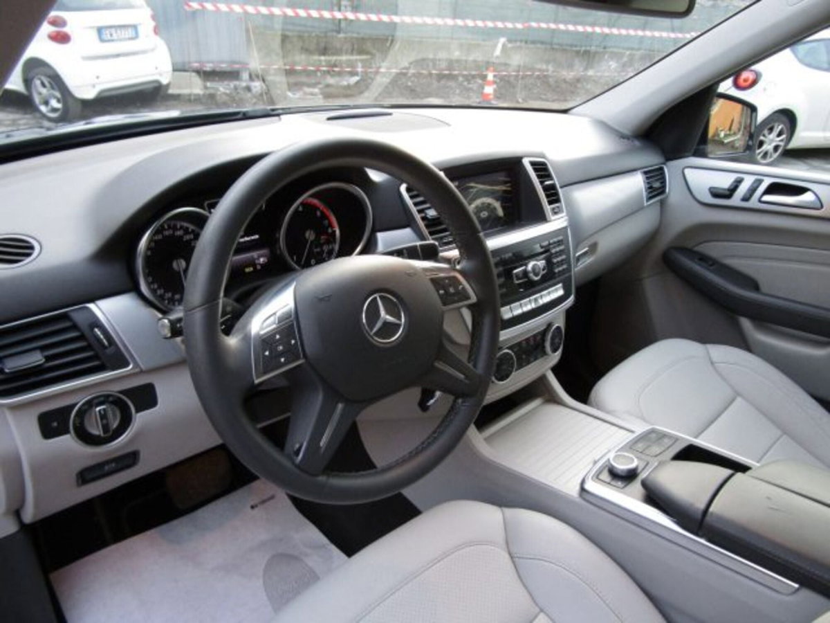 Mercedes-Benz GLE Coupé 350 d 4Matic Coupé Premium (8)