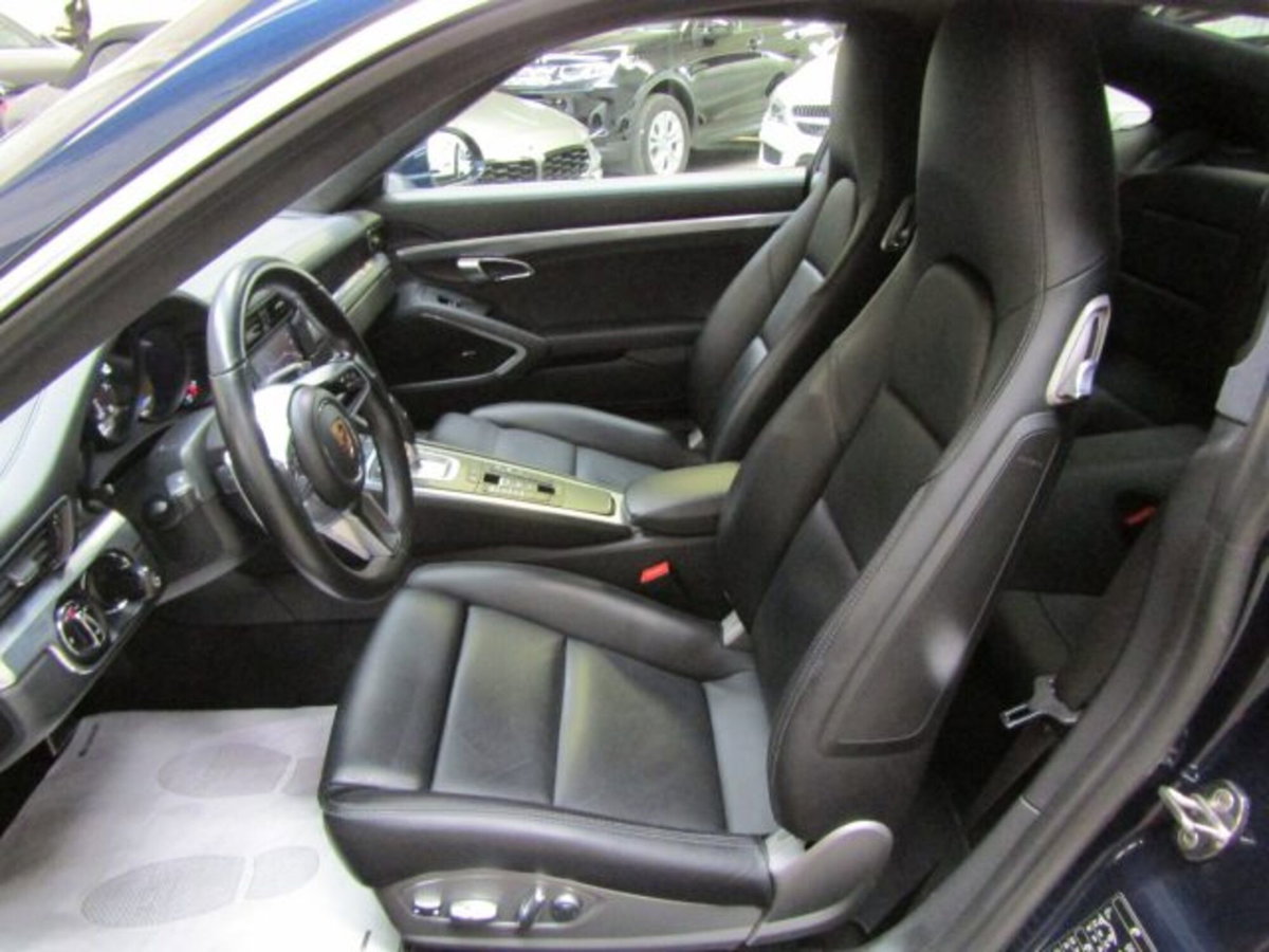 Porsche 911 Coupé 3.0 Carrera S (10)