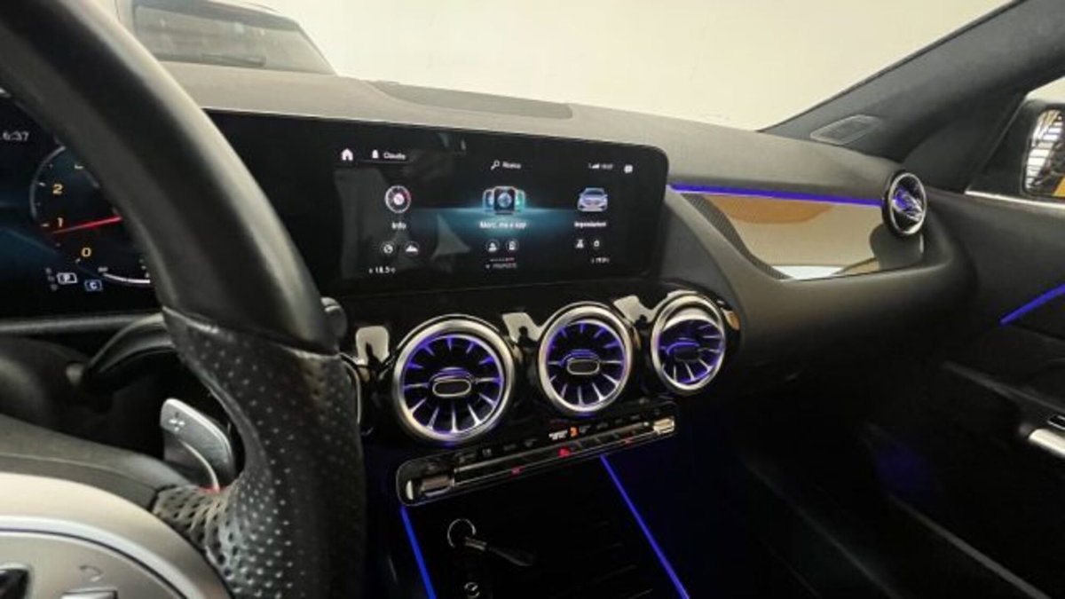 Mercedes-Benz GLA SUV 250 Automatic Premium (14)