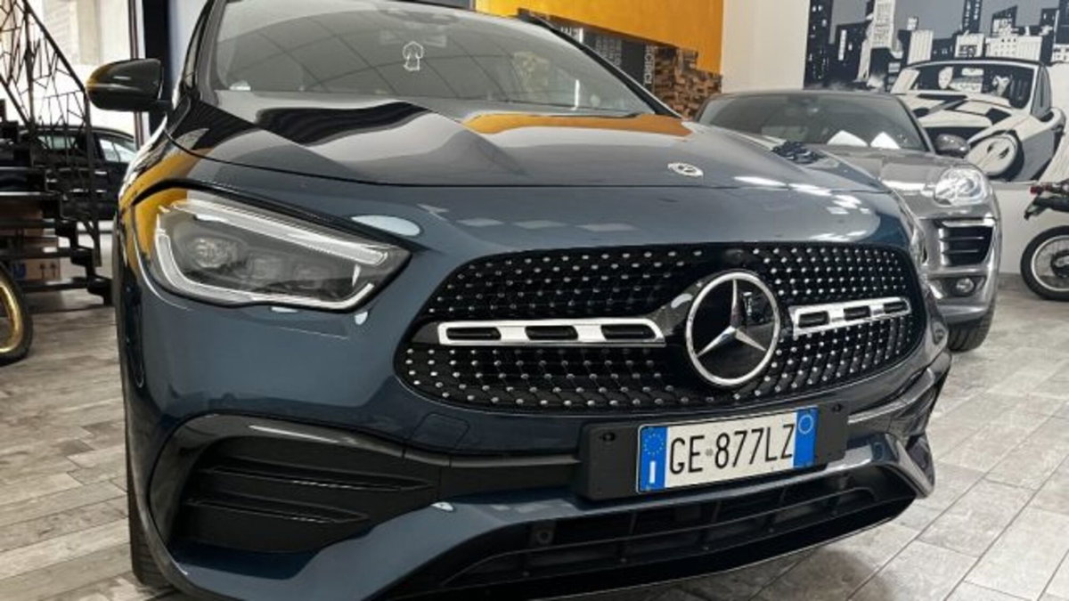 Mercedes-Benz GLA SUV 250 Automatic Premium (2)