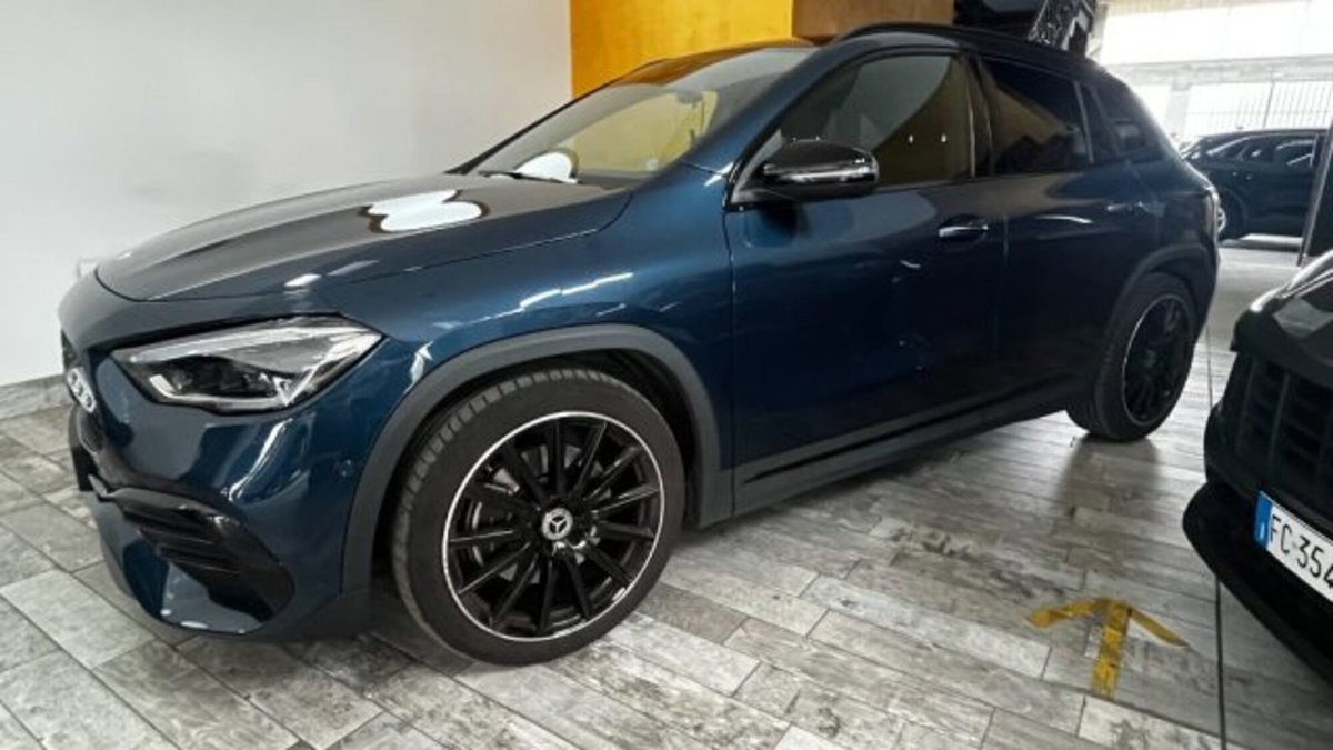 Mercedes-Benz GLA SUV 250 Automatic Premium (3)