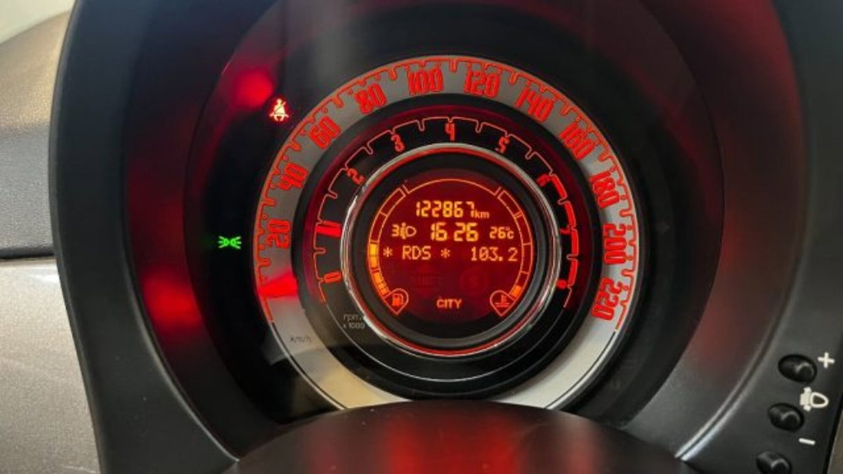 Fiat 500 1.2 Lounge (9)