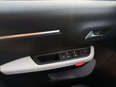 Citroen C3 1.2 puretech turbo Max 100cv s&s (17)