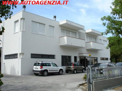 Volkswagen Maggiolino 1.6 TDI Design (17)
