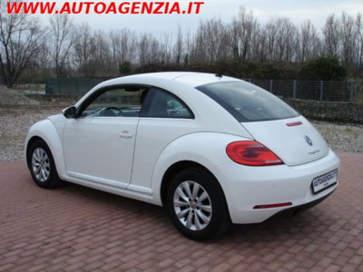 Volkswagen Maggiolino 1.6 TDI Design (4)