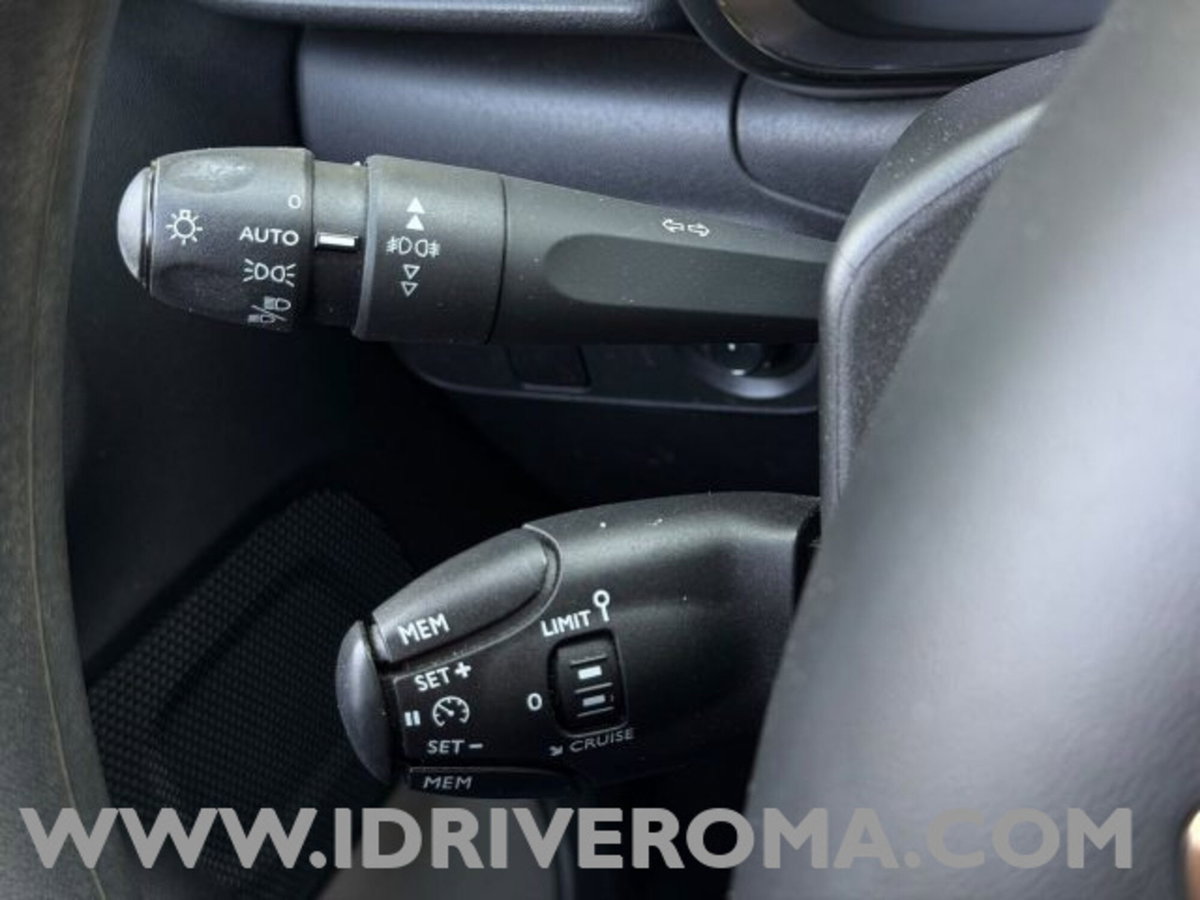 Citroen C3 1.2 puretech You s&s 83cv neopatentati (15)
