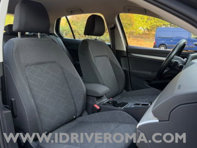 Volkswagen Golf 2.0 tdi Life 115cv (8)