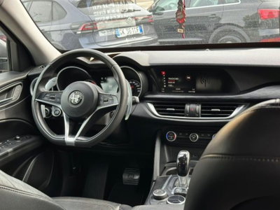 Alfa Romeo Stelvio Stelvio 2.2 Turbodiesel 210 CV AT8 Q4 Executive (14)