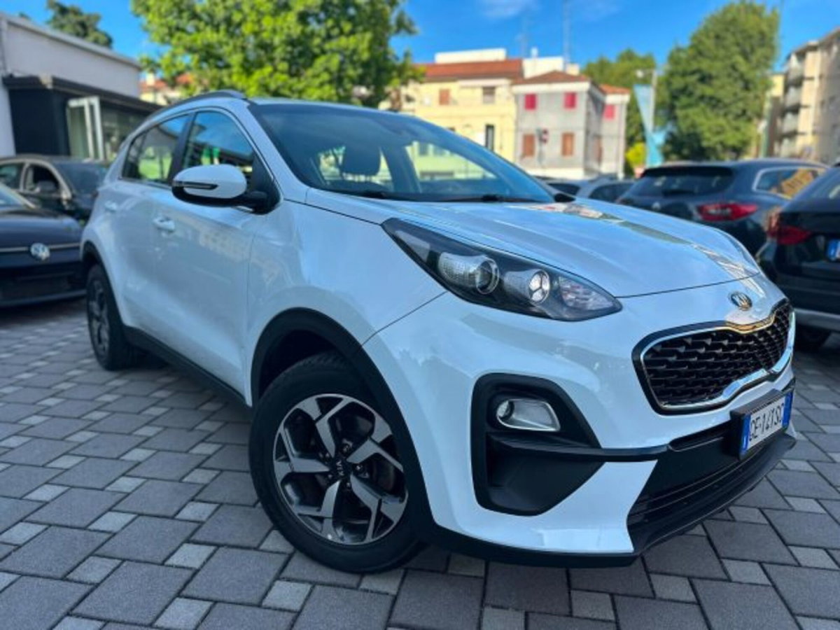 Kia Sportage 1.6 CRDI 136 CV DCT7 2WD Business Class (2)