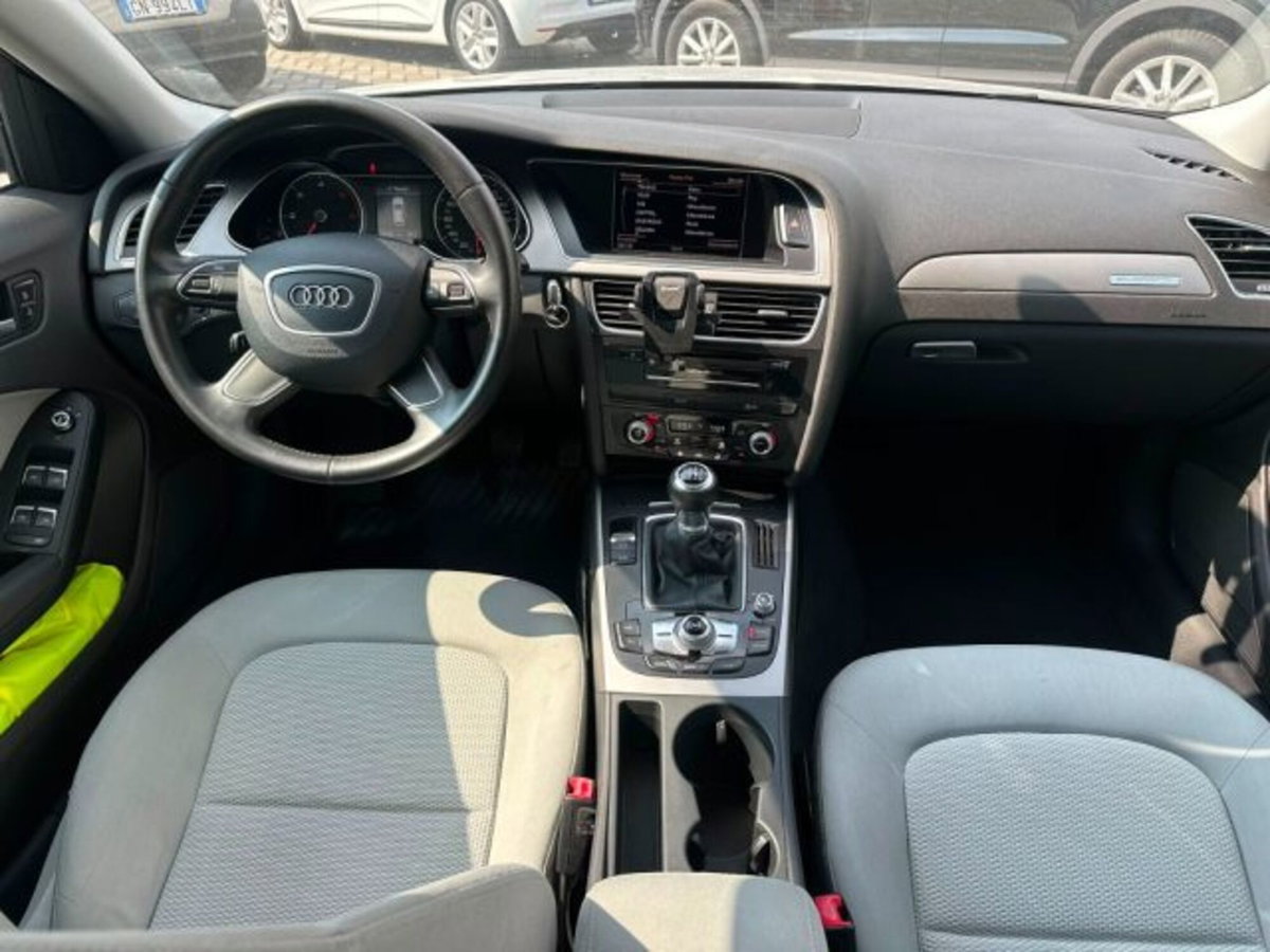 Audi A4 Allroad 2.0 TDI 177 CV Business (10)