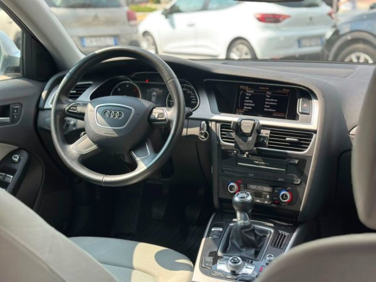 Audi A4 Allroad 2.0 TDI 177 CV Business (11)