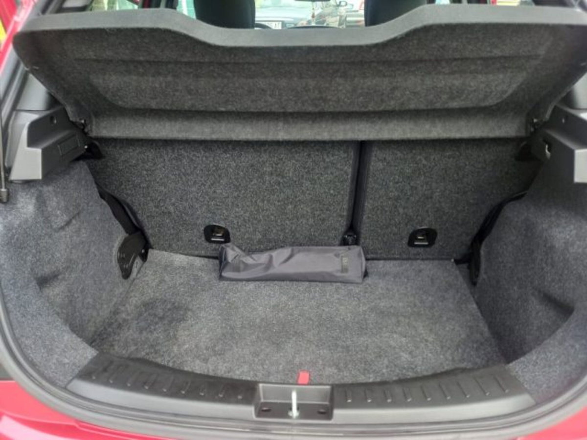 Lancia Ypsilon 1.0 FireFly 5 porte S&S Hybrid Silver Plus (6)
