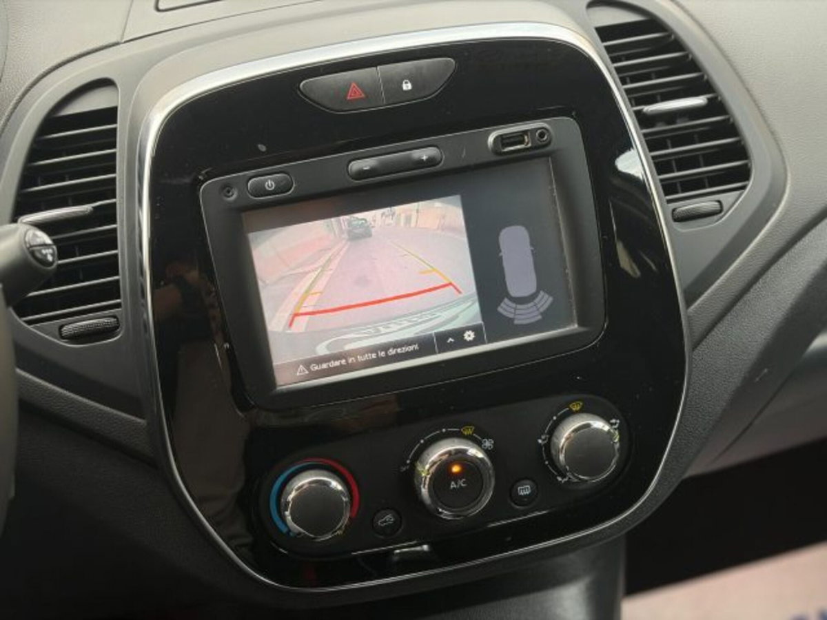 Renault Captur dCi 8V 90 CV Sport Edition (15)