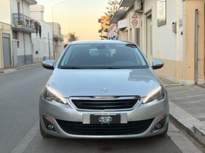 Peugeot 308 BlueHDi 120 S&S Allure (8)