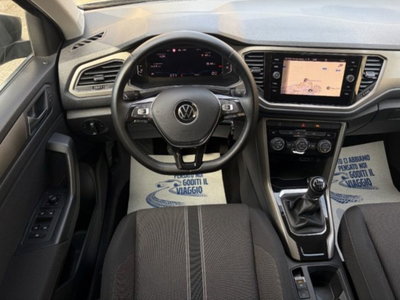 Volkswagen T-Roc 2.0 tdi Style 115cv (13)
