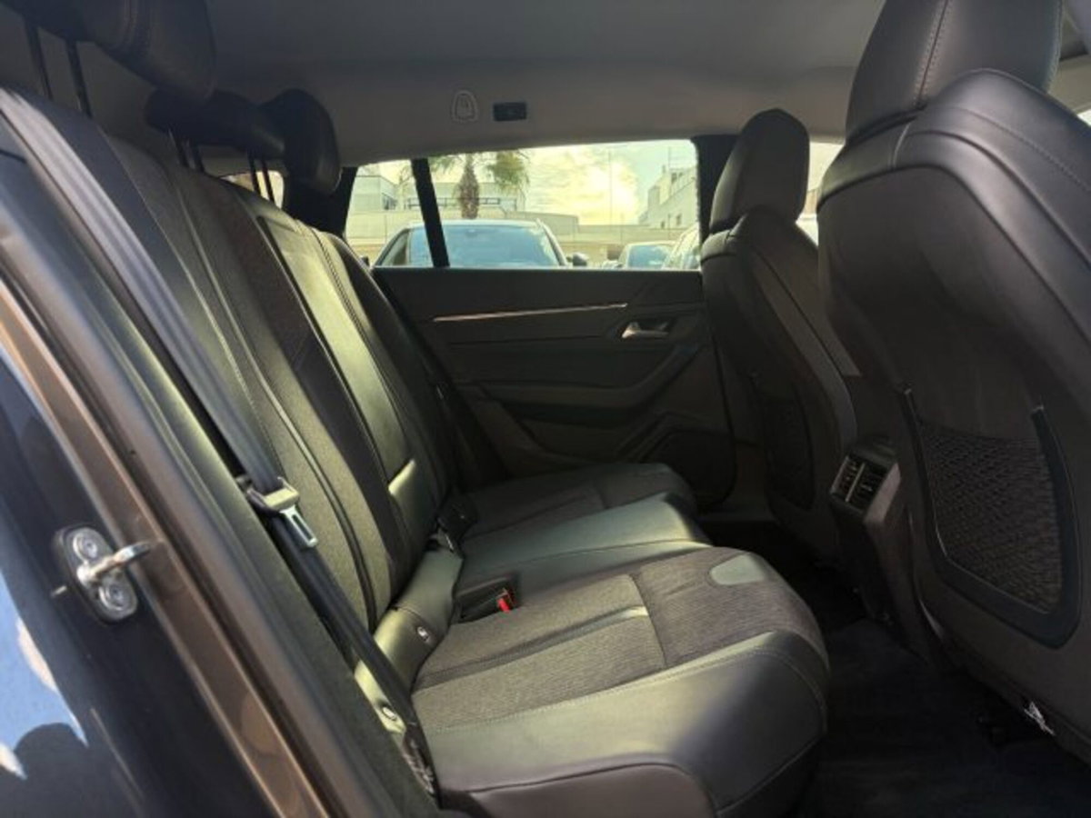Peugeot 508 SW BlueHDi 130 Stop&Start EAT8 Allure Pack (12)