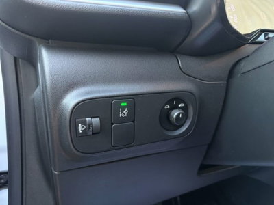 Citroen C3 BlueHDi 100 S&S Feel (20)