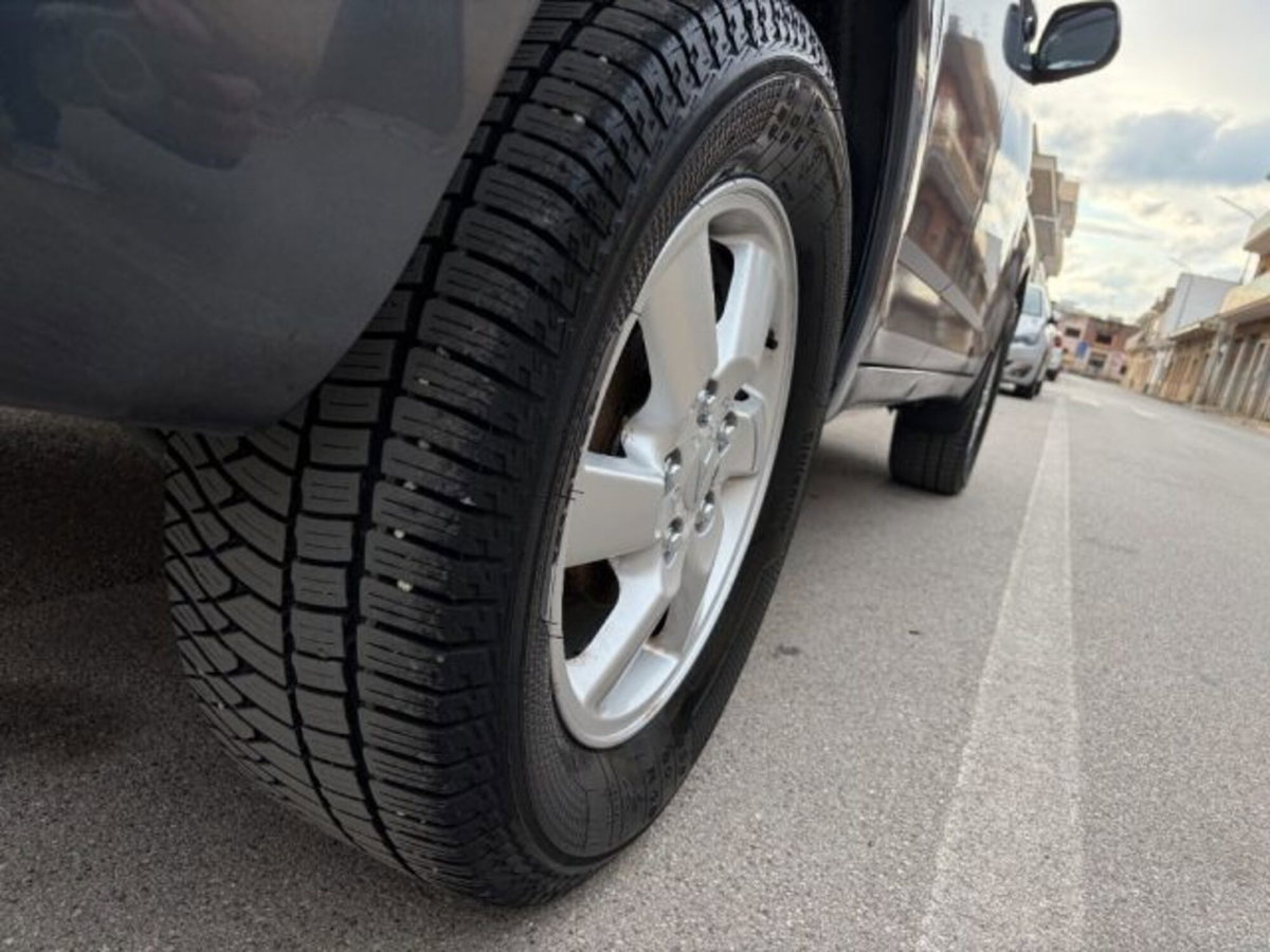 Daihatsu Terios 1.5 4WD SXA (3)