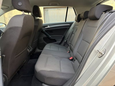Volkswagen Golf 1.6 TDI 115 CV 5p. Business BlueMotion Technology (16)