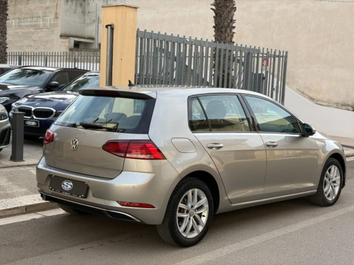Volkswagen Golf 1.6 TDI 115 CV 5p. Business BlueMotion Technology (3)