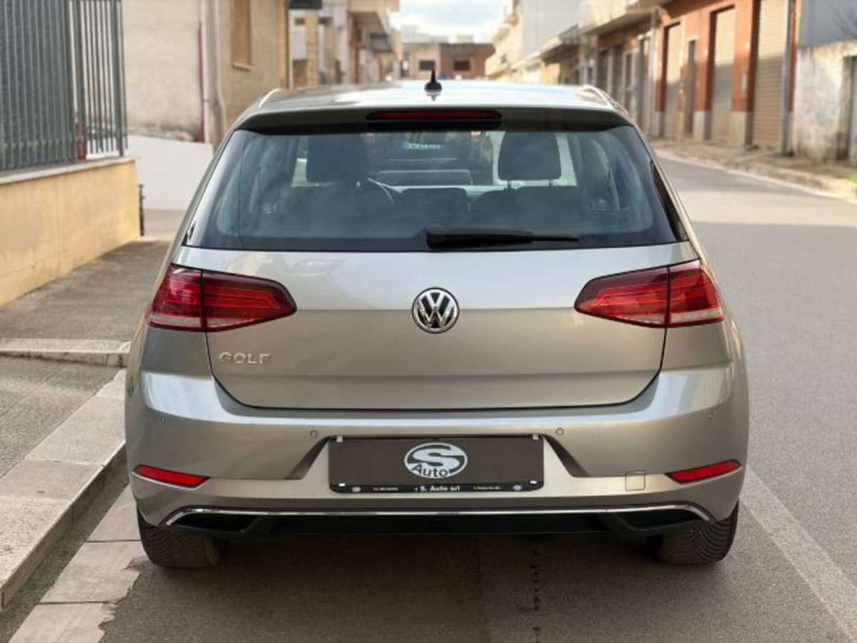 Volkswagen Golf 1.6 TDI 115 CV 5p. Business BlueMotion Technology (4)