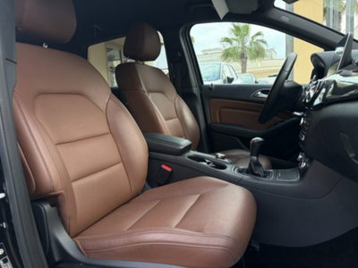 Mercedes-Benz Classe B 200 d Sport (10)