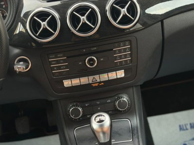 Mercedes-Benz Classe B 200 d Sport (15)