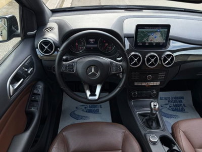 Mercedes-Benz Classe B 200 d Sport (19)