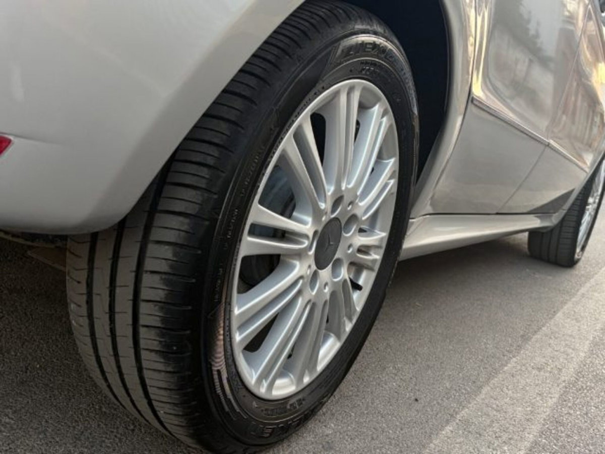 Mercedes-Benz Classe A 180 CDI Elegance (4)