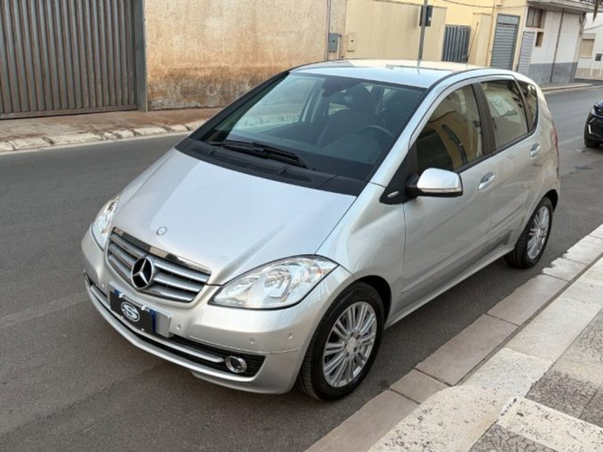 Mercedes-Benz Classe A 180 CDI Elegance (7)