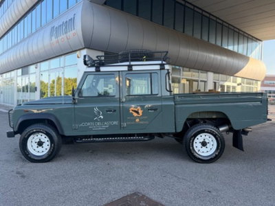 Land Rover Defender 110 2.2 TD4 Station Wagon N1 (8)