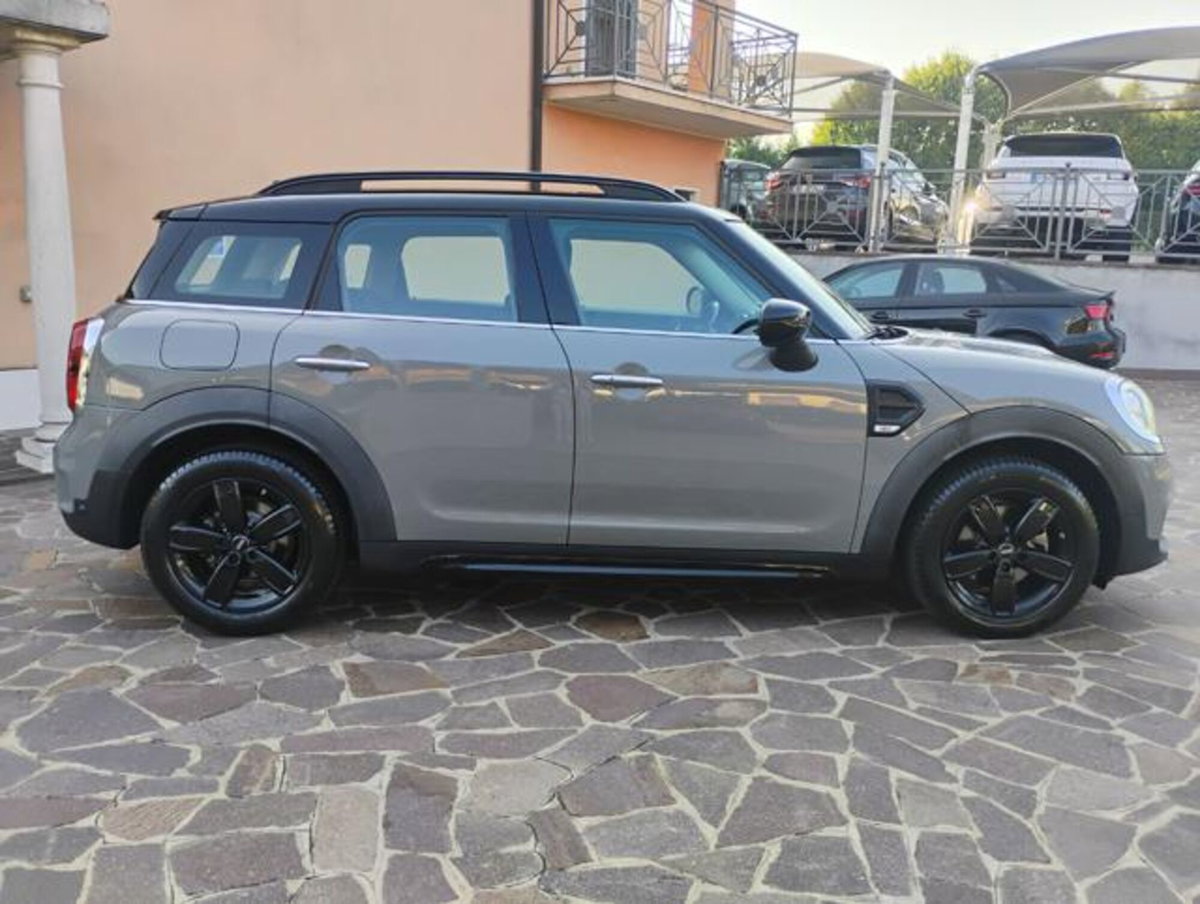 MINI Mini Countryman 2.0 Cooper D Hype Countryman (2)