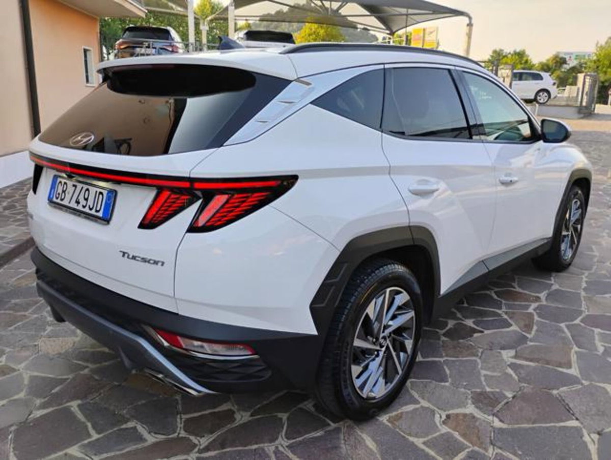 Hyundai Tucson 1.6 CRDi XLine (3)