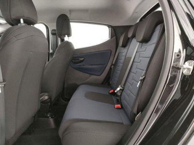 Lancia Ypsilon 1.2 69 CV 5 porte GPL Ecochic Alberta Ferretti (15)
