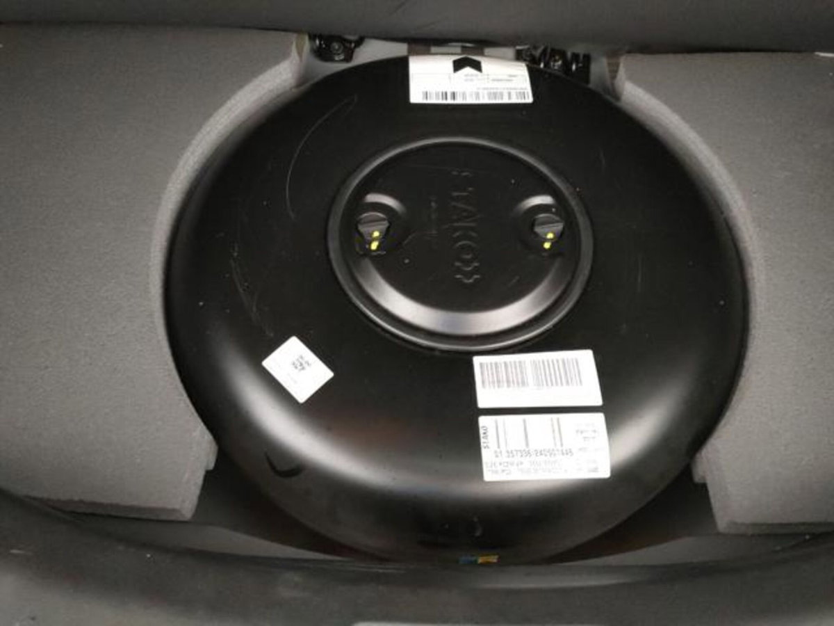 Lancia Ypsilon 1.2 69 CV 5 porte GPL Ecochic Alberta Ferretti (19)
