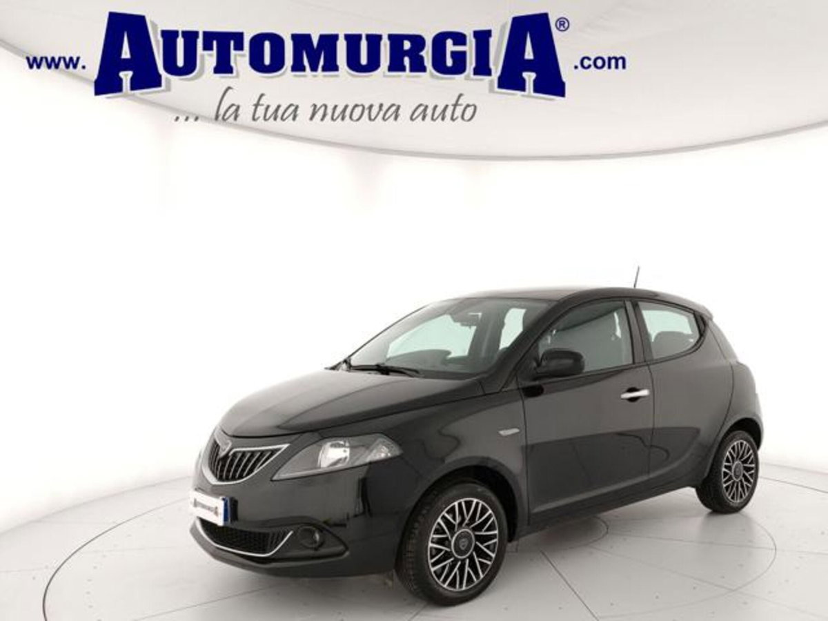Lancia Ypsilon 1.2 69 CV 5 porte GPL Ecochic Alberta Ferretti (2)