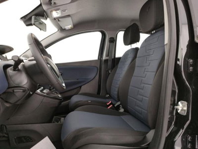 Lancia Ypsilon 1.2 69 CV 5 porte GPL Ecochic Alberta Ferretti (5)