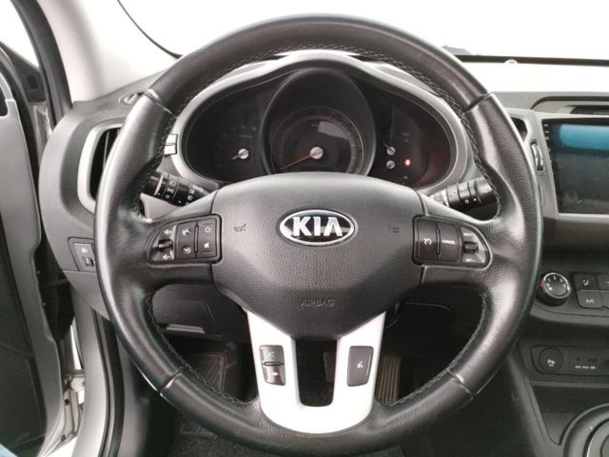 Kia Sportage 1.7 CRDI VGT 2WD Cool (11)