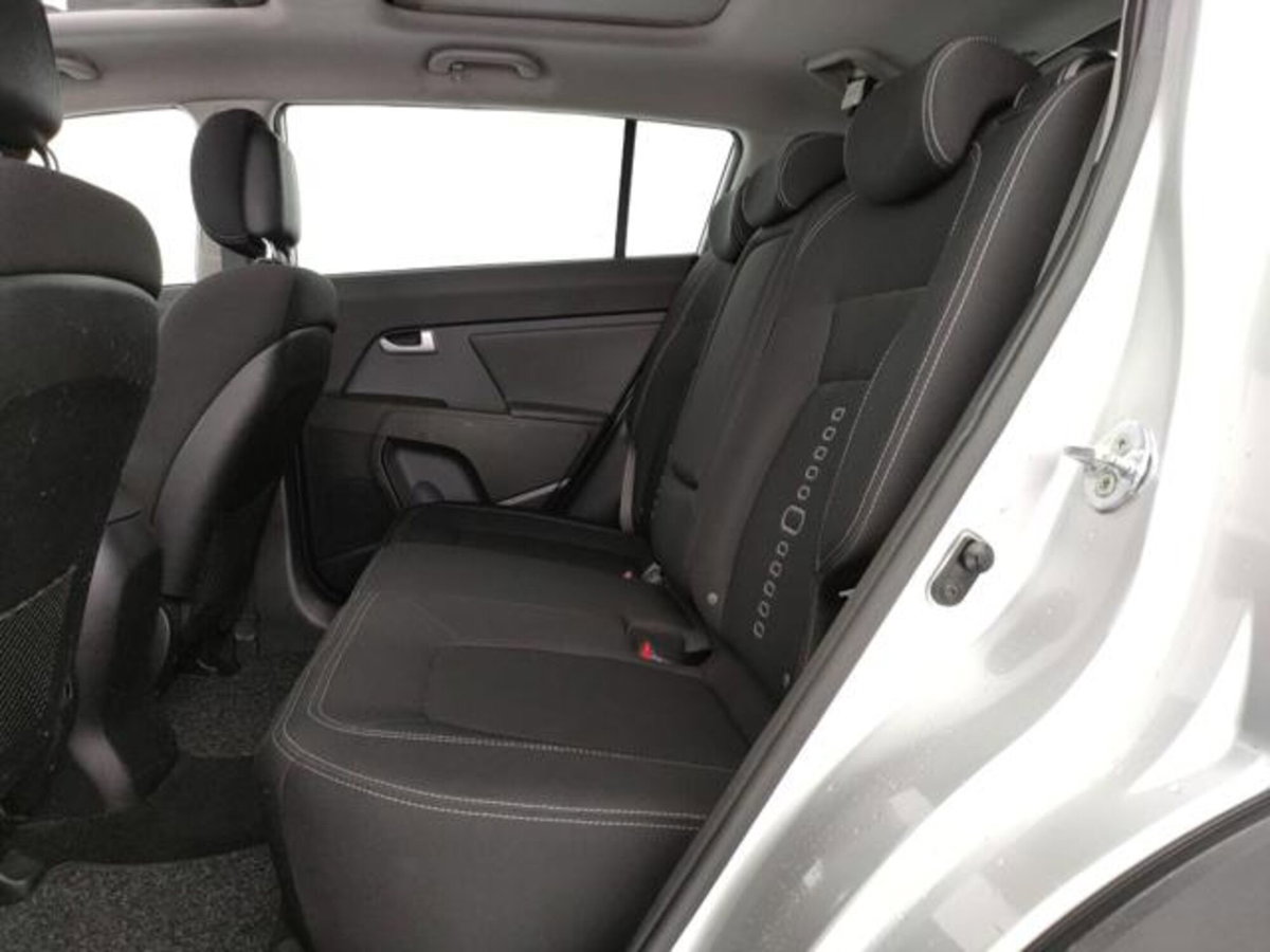 Kia Sportage 1.7 CRDI VGT 2WD Cool (18)