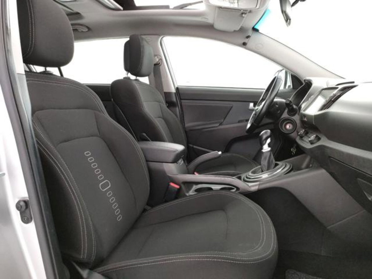 Kia Sportage 1.7 CRDI VGT 2WD Cool (9)